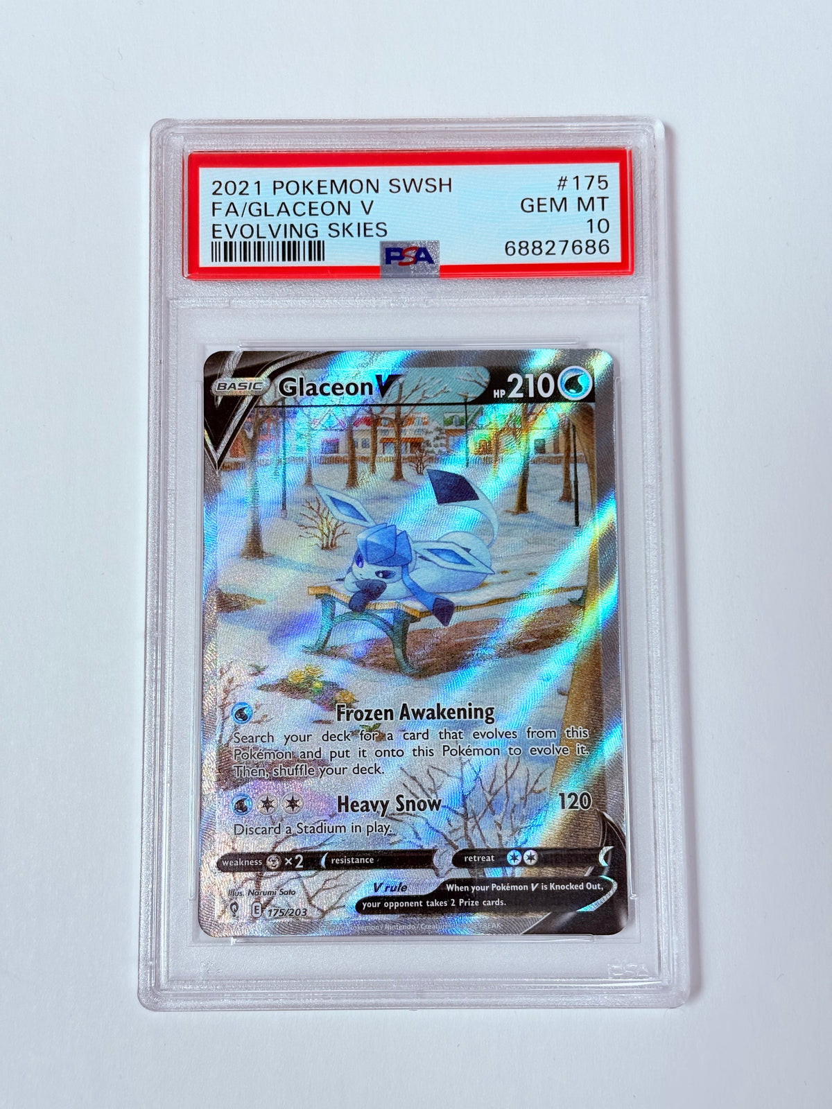PSA 10 2021 Evolving Skies Glaceon V 175/203